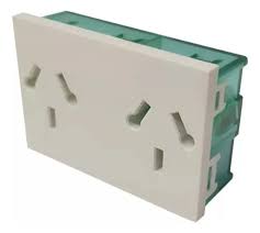 Tomacorriente Doble Combinado Blanco