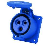 Toma Industrial de Embutir 2P+T 16A IP44