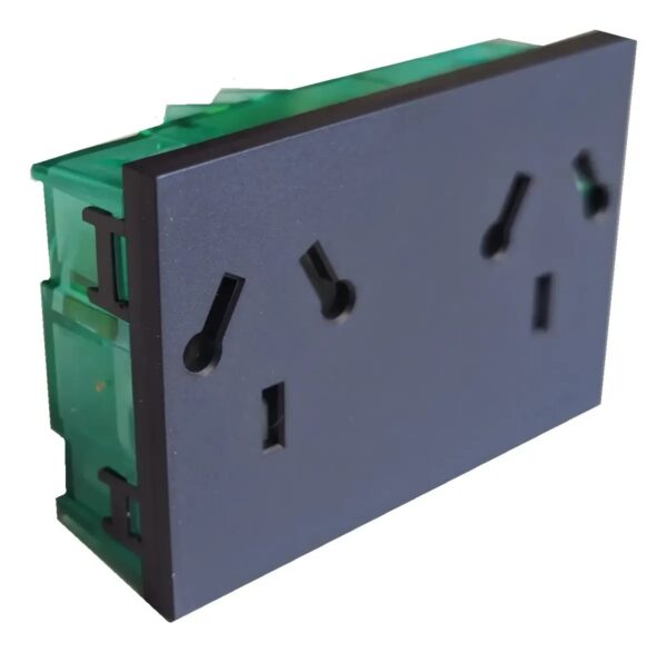 Tomacorriente Doble Combinado EasyFit Gris